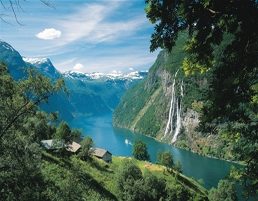 Geirangerfjord by Per Eide/Visit Norway